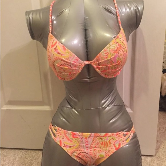 Victoria’s Secret swim push up bikini 32c small - Picture 1 of 5